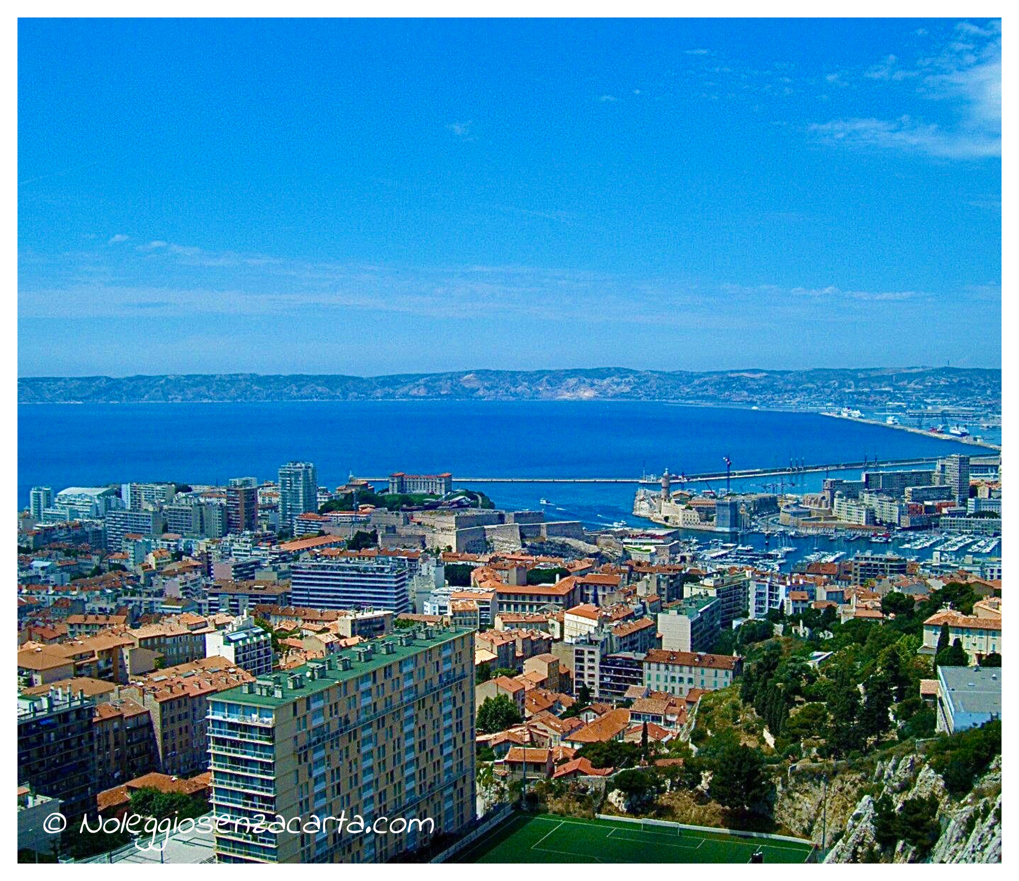 Location voiture Marseille sans carte de crédit