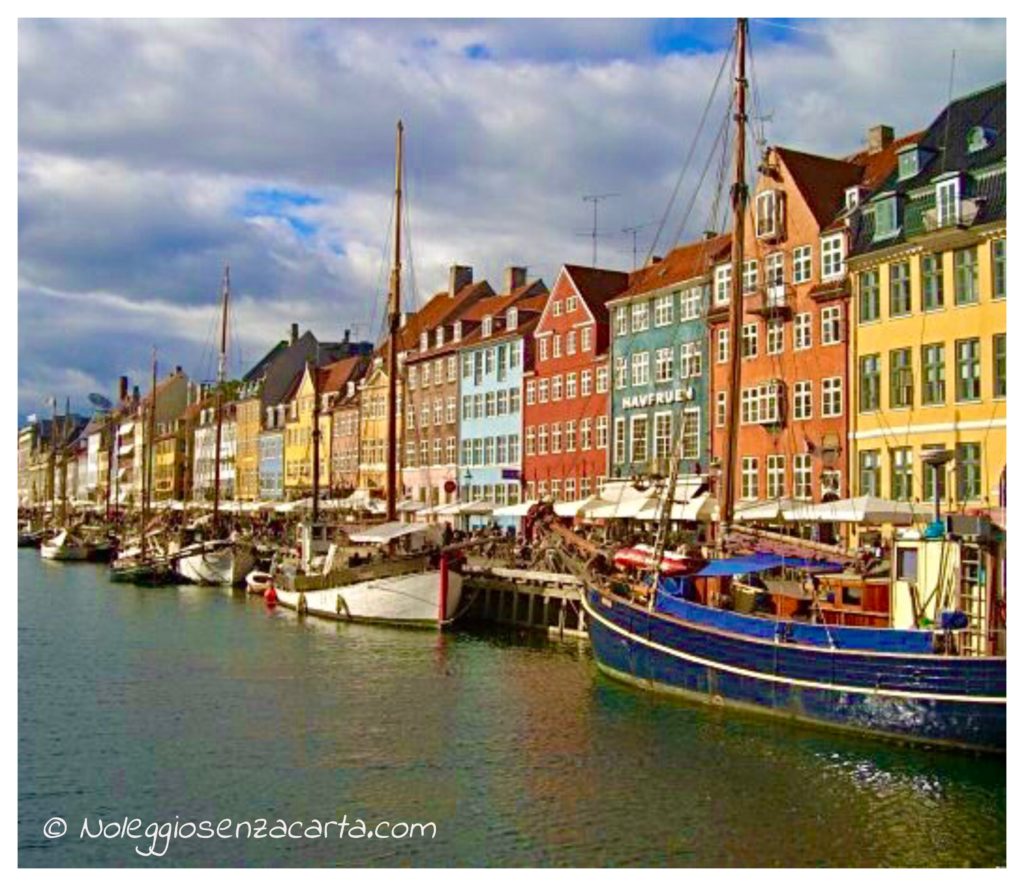 Location voiture sans carte de crédit à Copenhague - Danemark